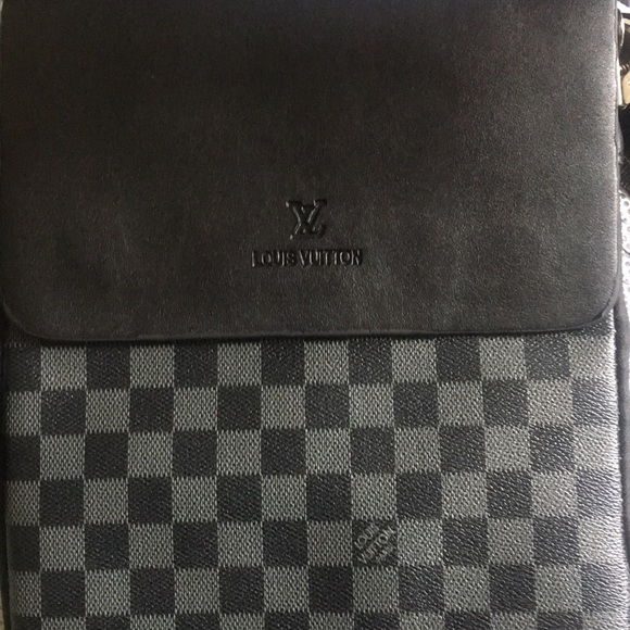 Louis Vuitton black and gray messager bag - Picture 1 of 4